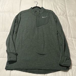 Nike Men’s Therma Sphere Element Hybrid Half Zip